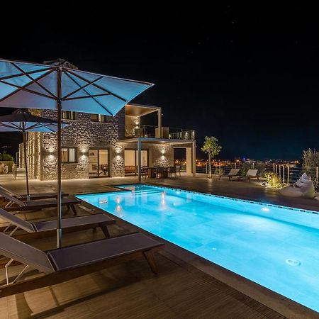 Manitennisvillas Ступа Екстериор снимка