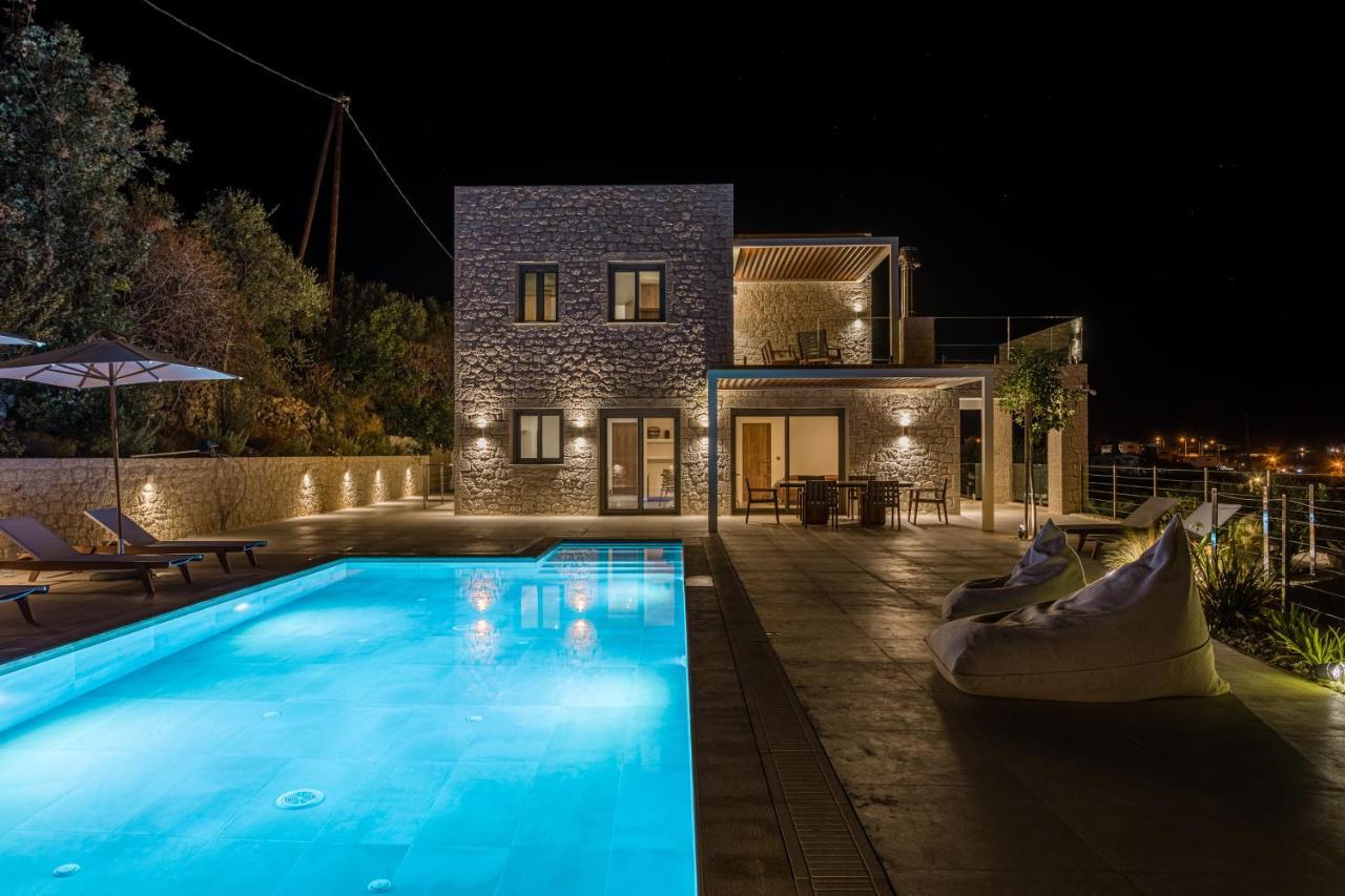 Manitennisvillas Ступа Екстериор снимка